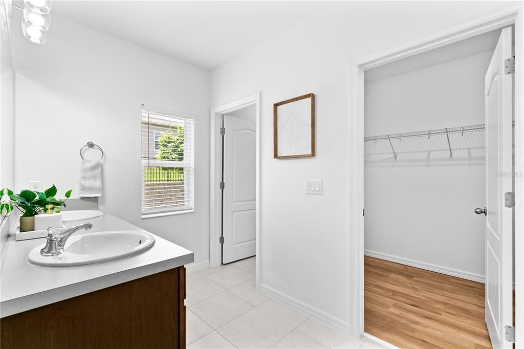 For Sale: $360,000 (4 beds, 2 baths, 1730 Square Feet)