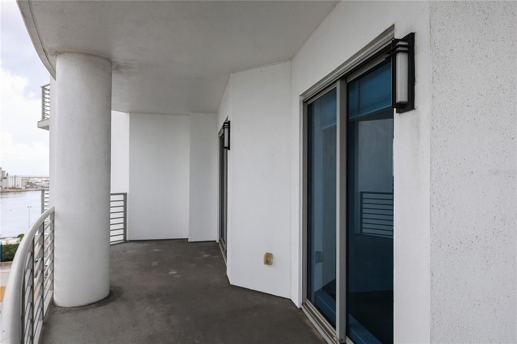 For Rent: $5,750 (3 beds, 3 baths, 1733 Square Feet)