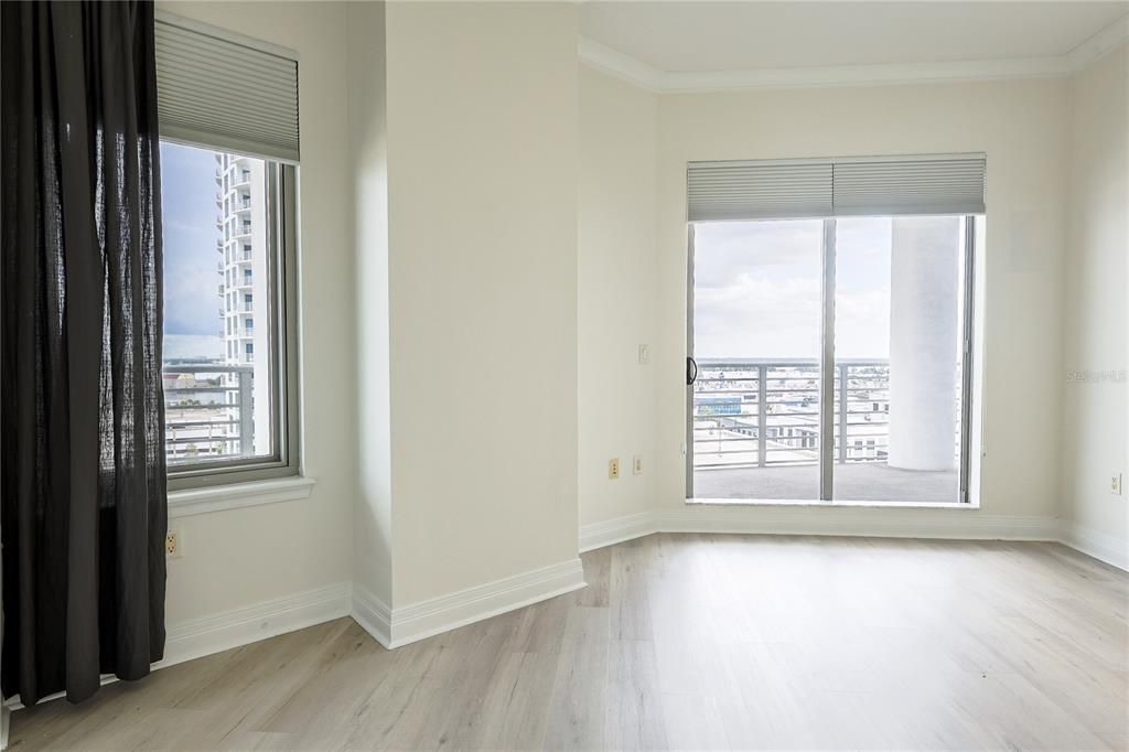 For Rent: $5,750 (3 beds, 3 baths, 1733 Square Feet)