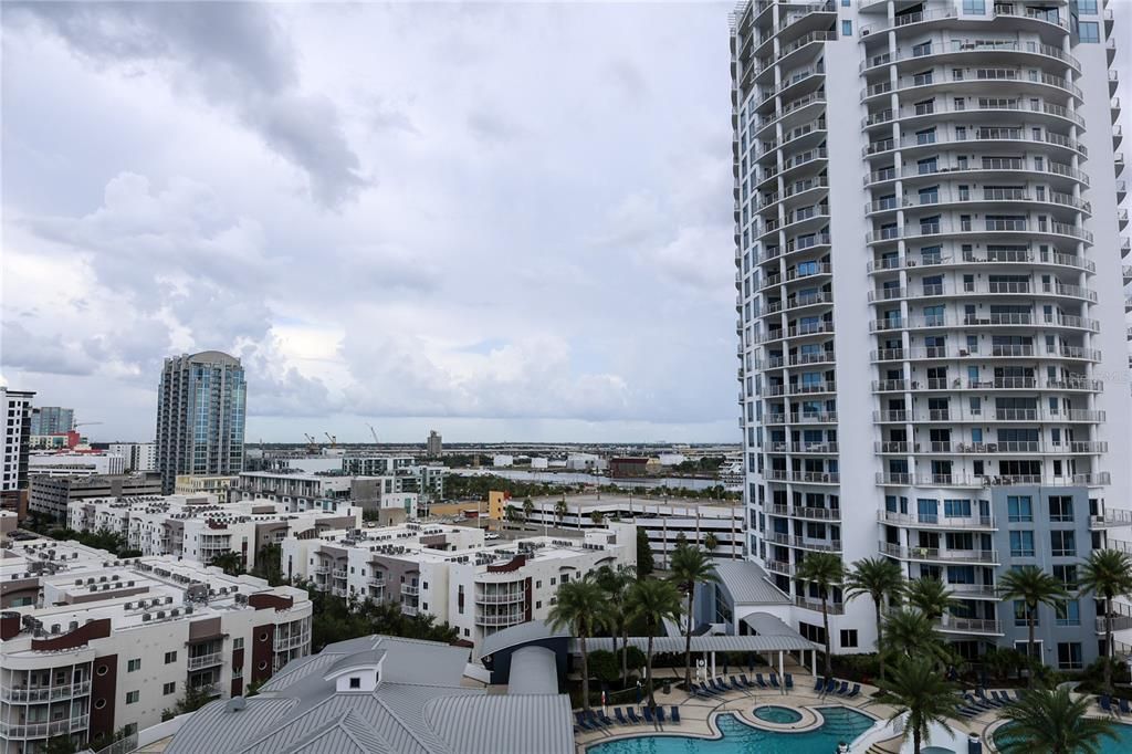 For Rent: $5,750 (3 beds, 3 baths, 1733 Square Feet)