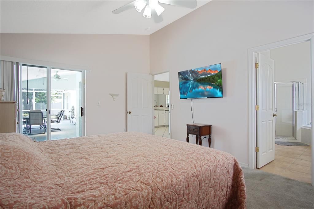 En Renta: $2,299 (4 camas, 2 baños, 1665 Pies cuadrados)
