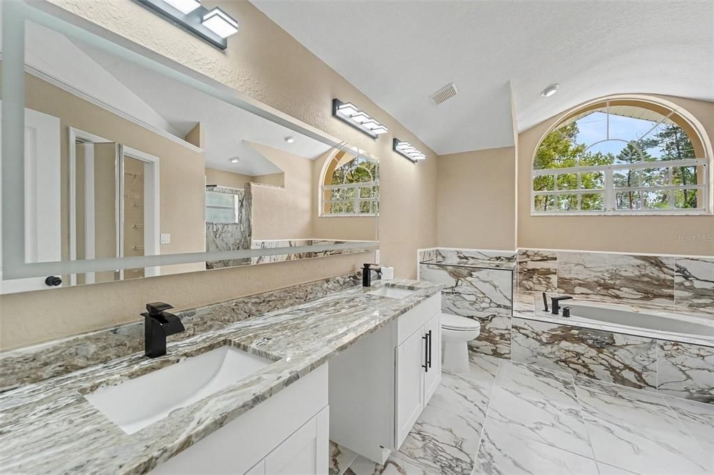 For Sale: $419,900 (3 beds, 2 baths, 1985 Square Feet)