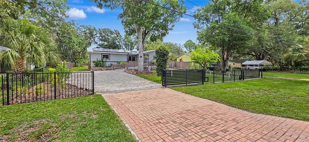 En Venta: $250,000 (3 camas, 2 baños, 1296 Pies cuadrados)