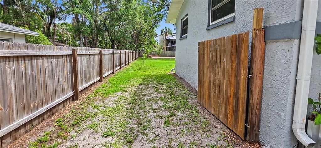 En Venta: $250,000 (3 camas, 2 baños, 1296 Pies cuadrados)