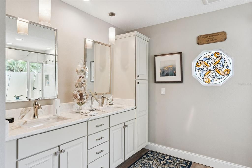 For Sale: $650,000 (4 beds, 2 baths, 2826 Square Feet)
