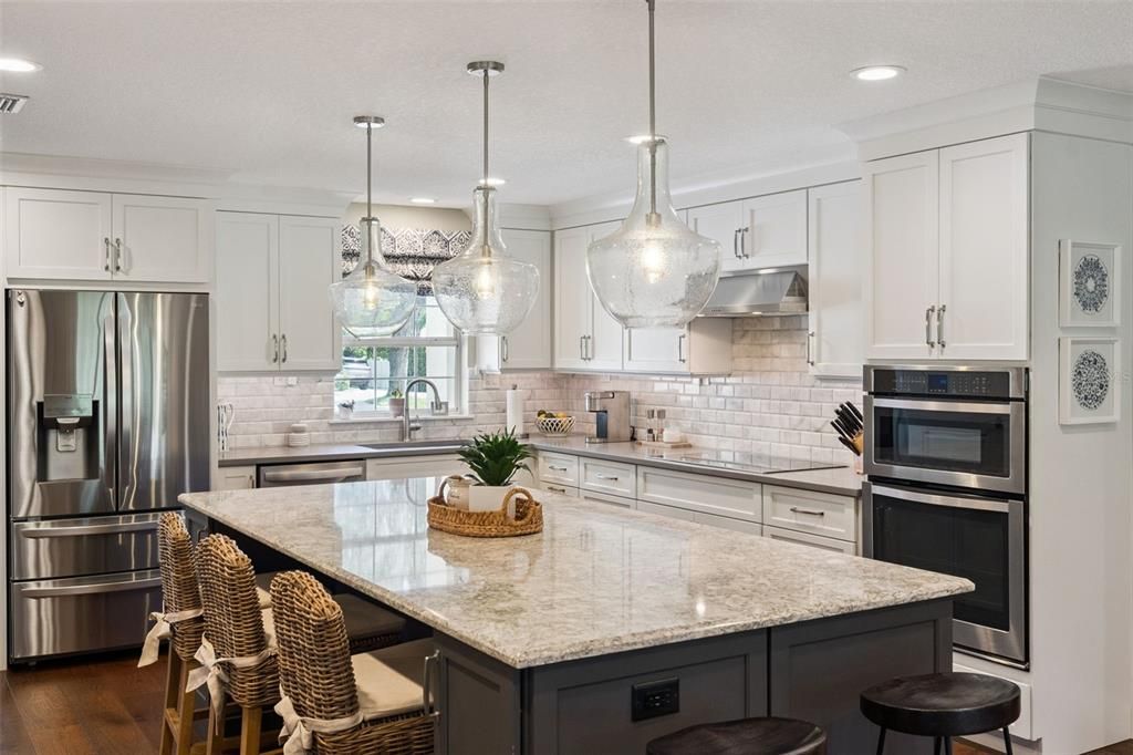 For Sale: $650,000 (4 beds, 2 baths, 2826 Square Feet)