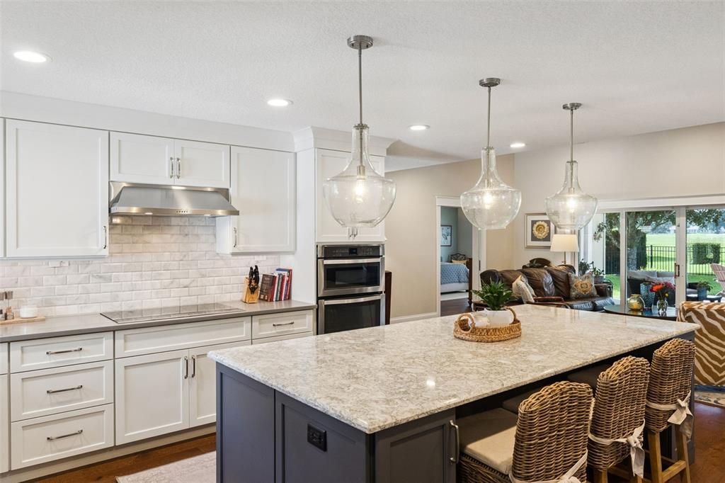 For Sale: $650,000 (4 beds, 2 baths, 2826 Square Feet)