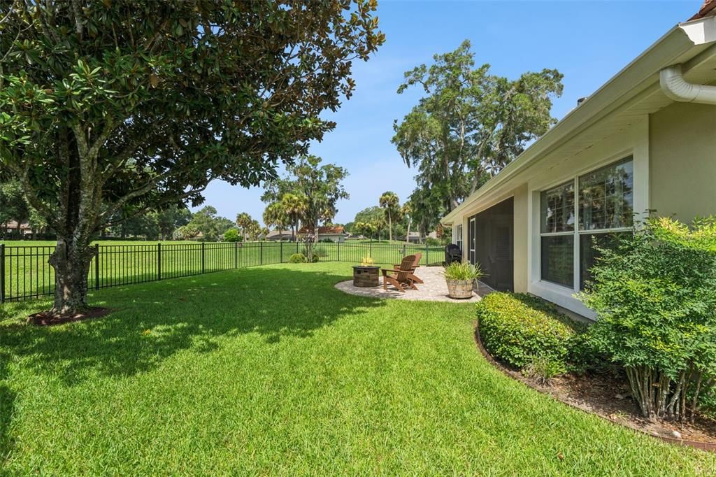 For Sale: $650,000 (4 beds, 2 baths, 2826 Square Feet)