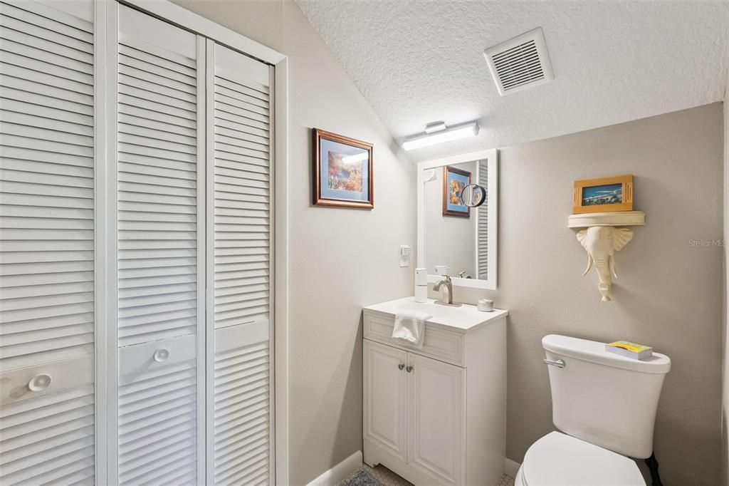 For Sale: $650,000 (4 beds, 2 baths, 2826 Square Feet)