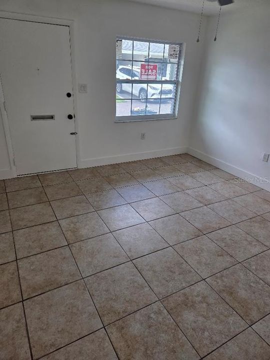 En Venta: $153,900 (2 camas, 1 baños, 850 Pies cuadrados)