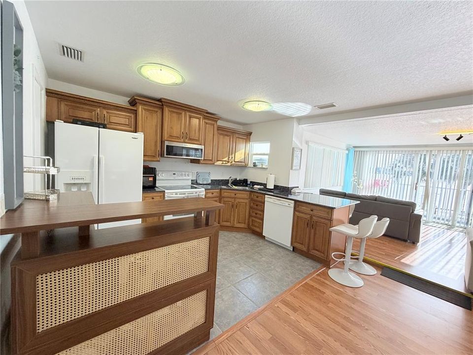 For Sale: $102,000 (0 beds, 0 baths, 2310 Square Feet)