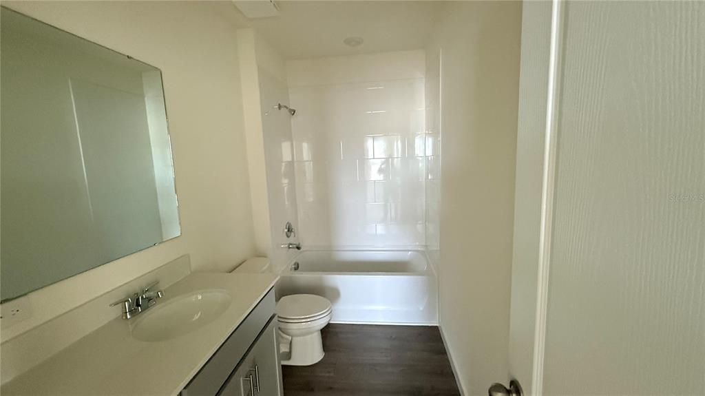 В аренду: $2,900 (5 спален, 3 ванн, 2447 Квадратных фут)