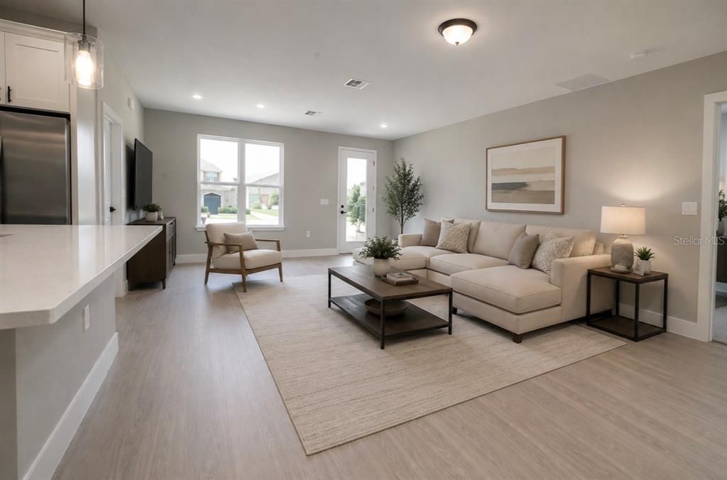 For Sale: $310,000 (4 beds, 2 baths, 1736 Square Feet)