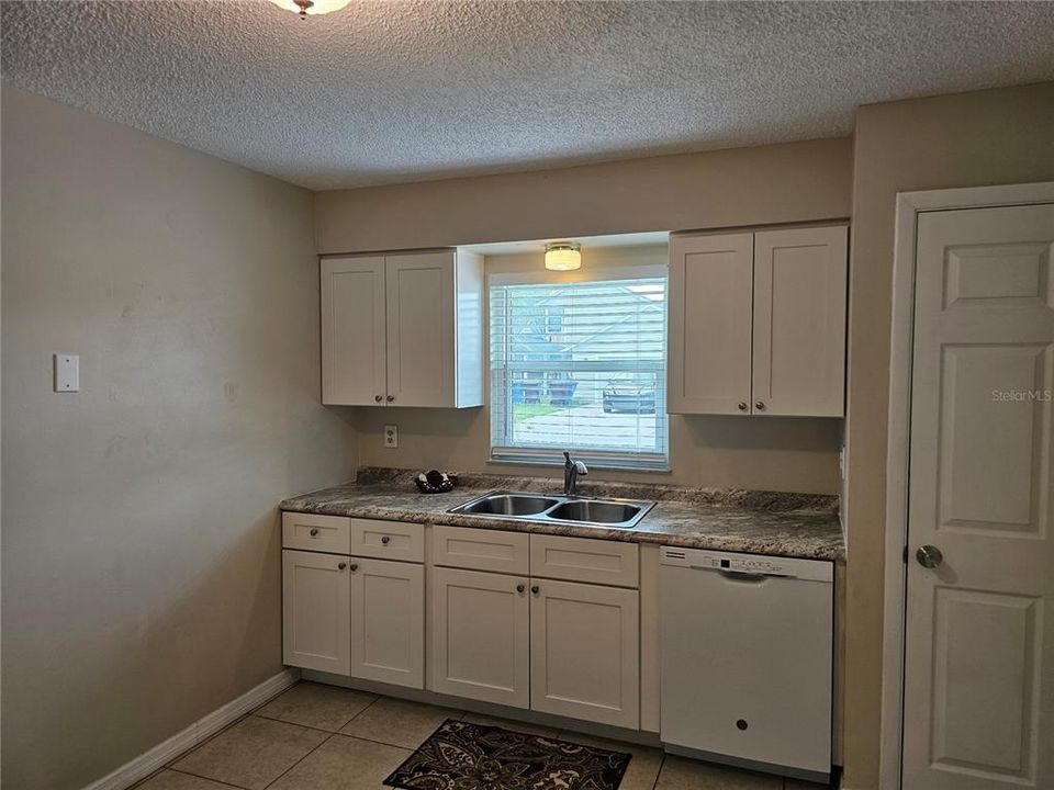 For Rent: $1,500 (2 beds, 2 baths, 1008 Square Feet)