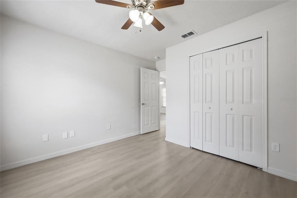 For Sale: $419,900 (3 beds, 2 baths, 1490 Square Feet)
