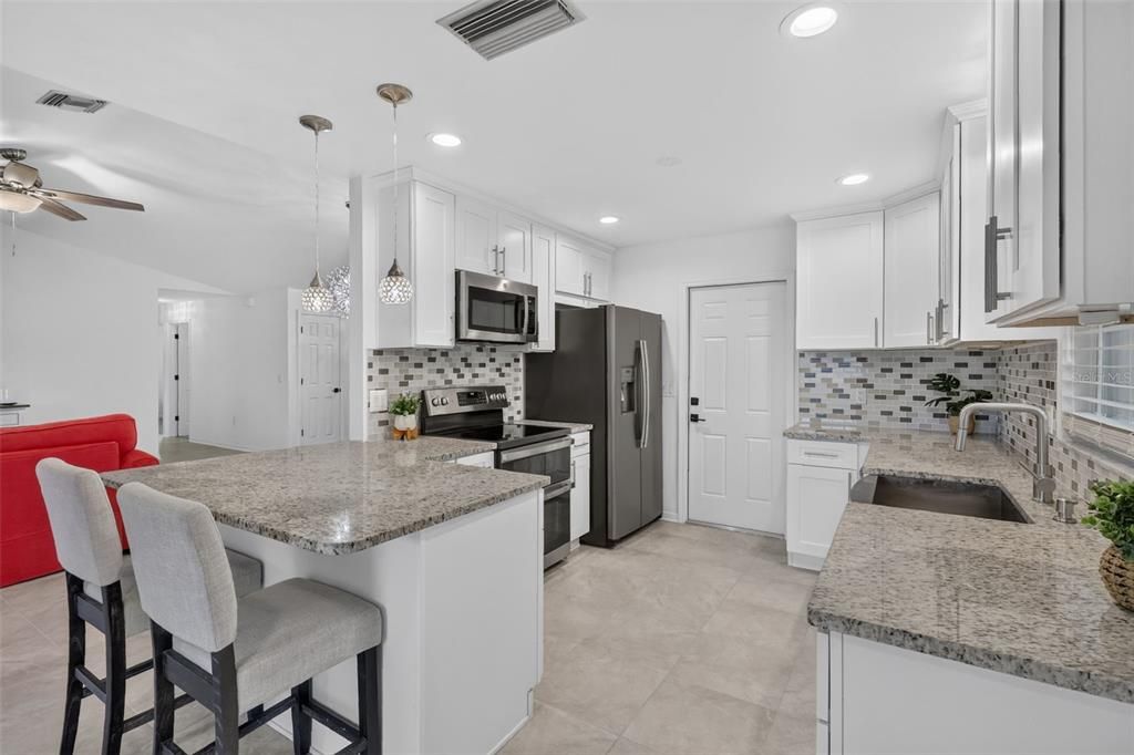 For Sale: $430,000 (3 beds, 2 baths, 1440 Square Feet)