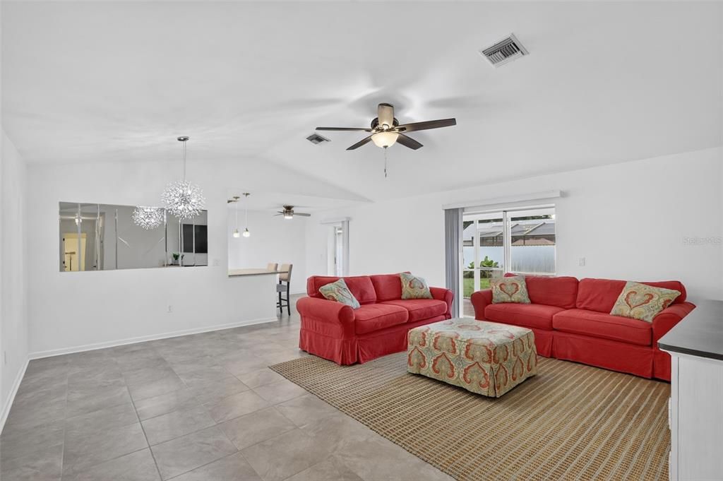 For Sale: $430,000 (3 beds, 2 baths, 1440 Square Feet)
