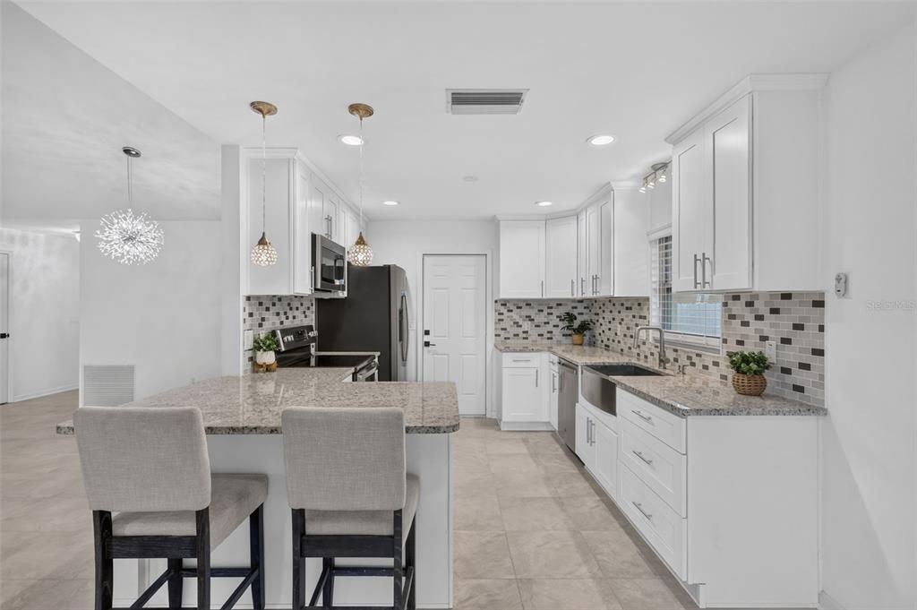 For Sale: $430,000 (3 beds, 2 baths, 1440 Square Feet)