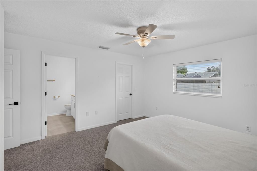 For Sale: $430,000 (3 beds, 2 baths, 1440 Square Feet)
