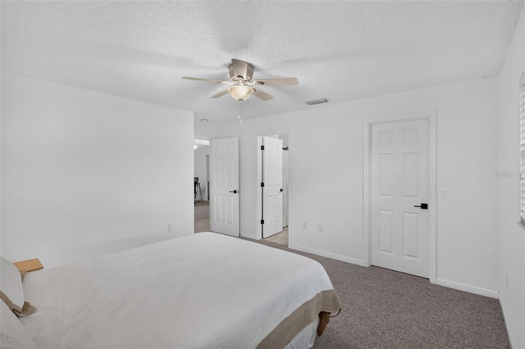For Sale: $430,000 (3 beds, 2 baths, 1440 Square Feet)