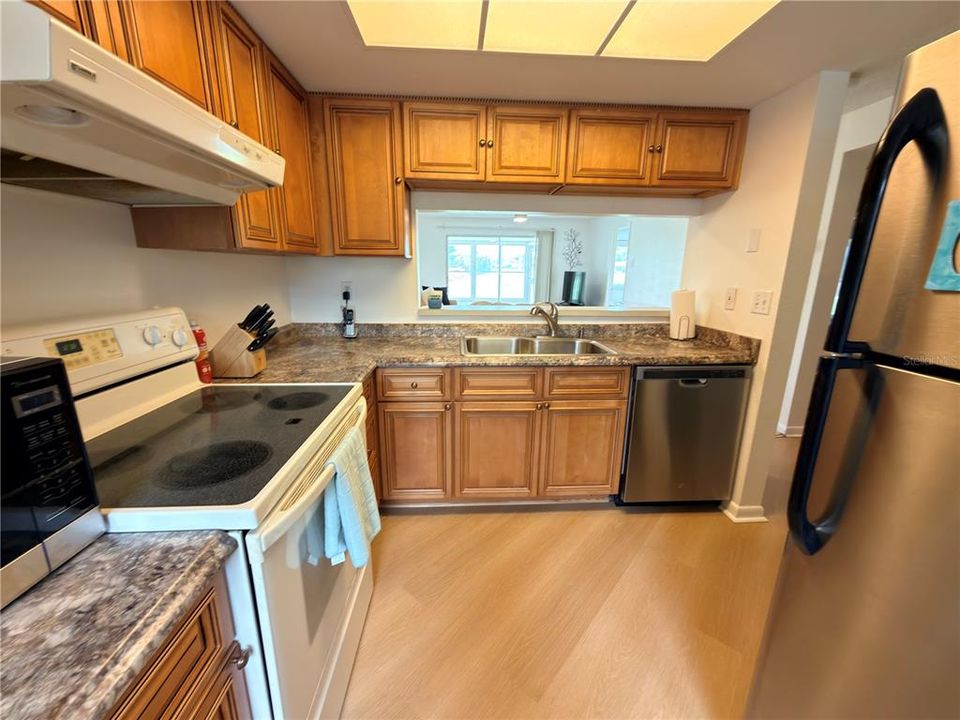 En Venta: $169,000 (2 camas, 2 baños, 956 Pies cuadrados)