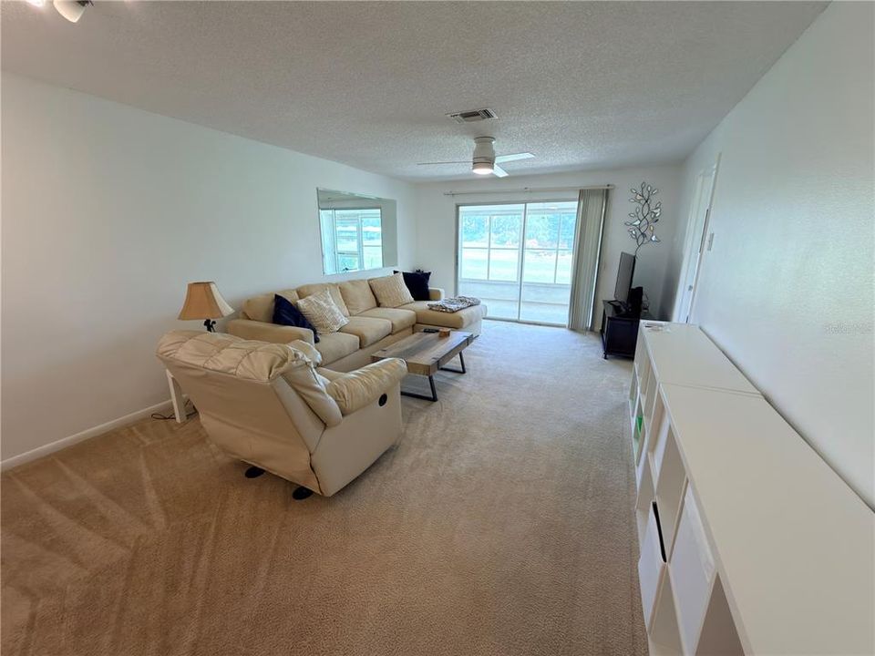 En Venta: $169,000 (2 camas, 2 baños, 956 Pies cuadrados)