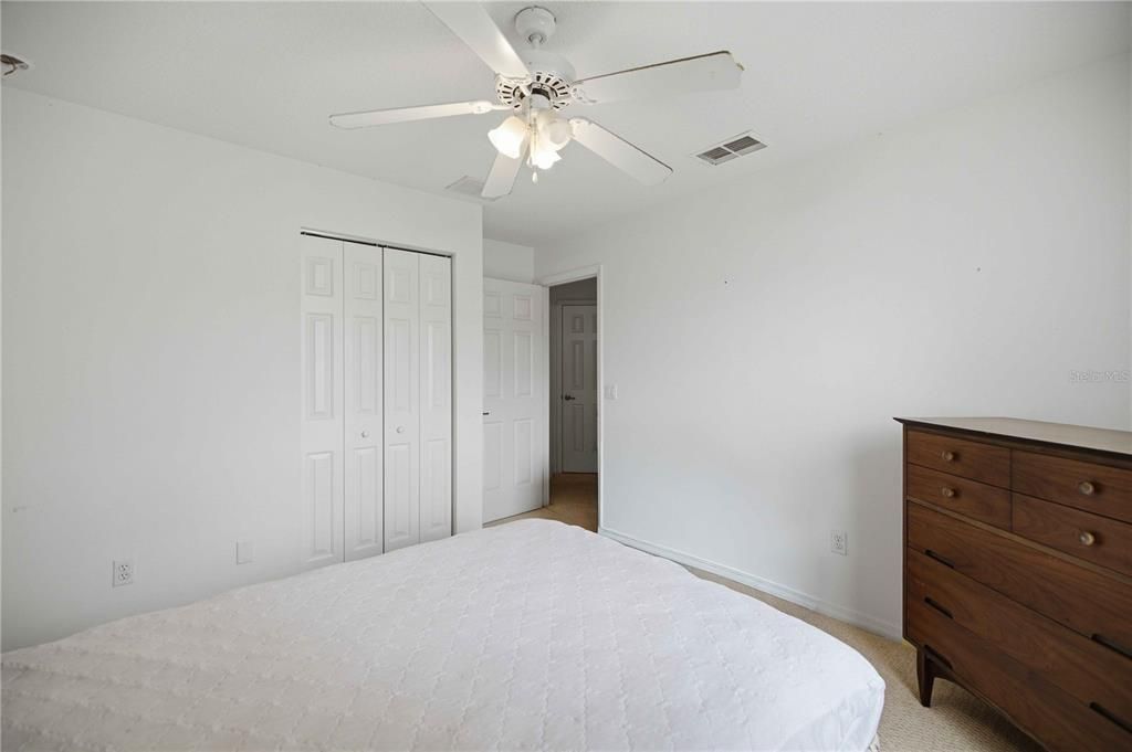 For Sale: $191,000 (3 beds, 2 baths, 1419 Square Feet)