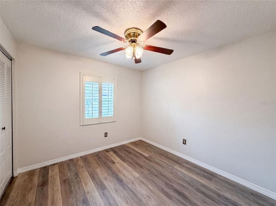 For Sale: $360,000 (4 beds, 2 baths, 1352 Square Feet)