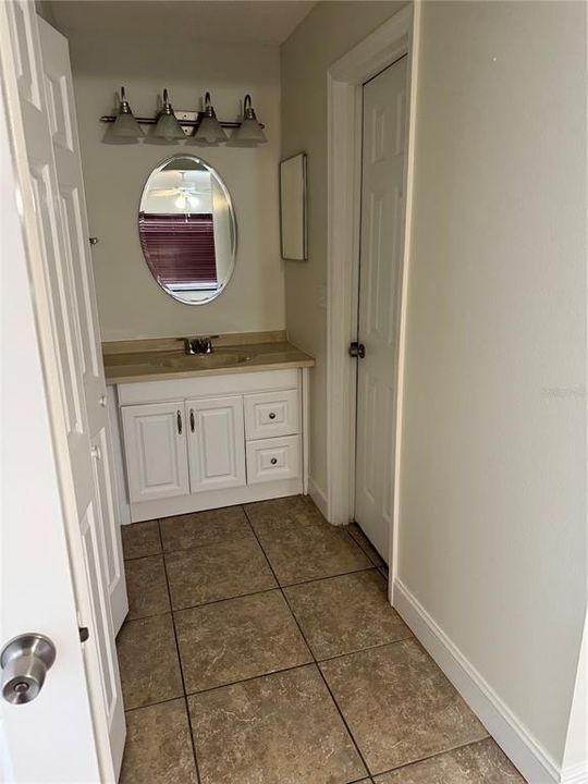 For Rent: $1,550 (2 beds, 2 baths, 991 Square Feet)