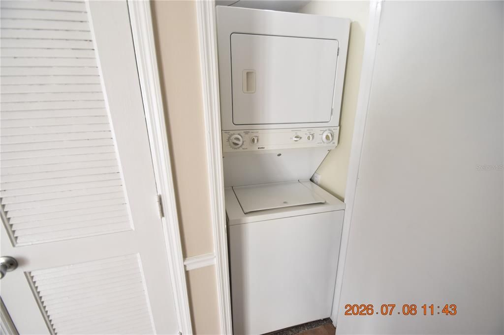 En Renta: $1,550 (2 camas, 1 baños, 896 Pies cuadrados)