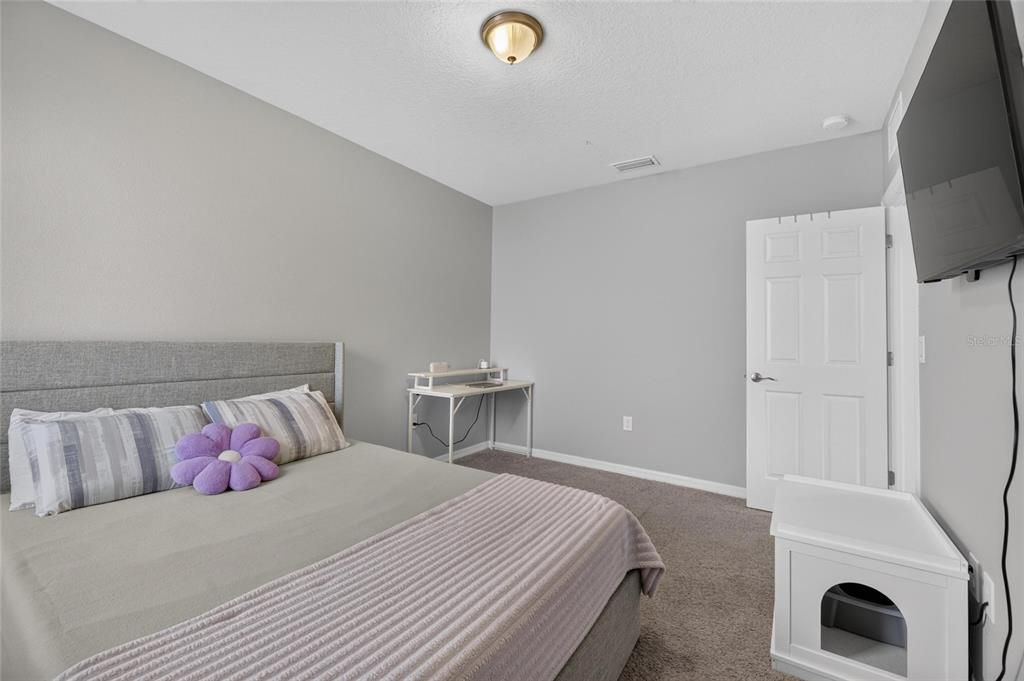 For Sale: $415,000 (3 beds, 2 baths, 1752 Square Feet)