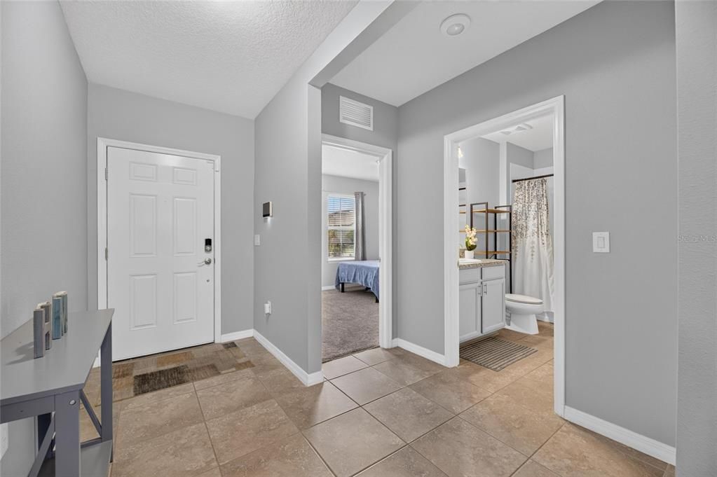 For Sale: $415,000 (3 beds, 2 baths, 1752 Square Feet)