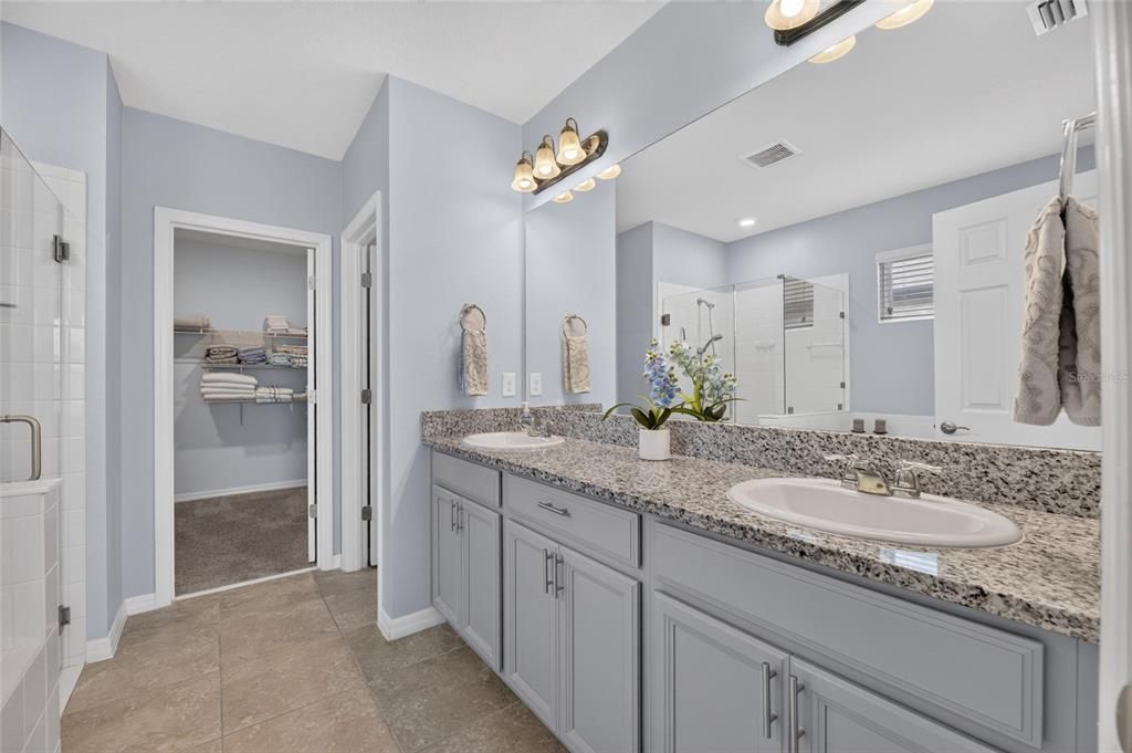 For Sale: $415,000 (3 beds, 2 baths, 1752 Square Feet)