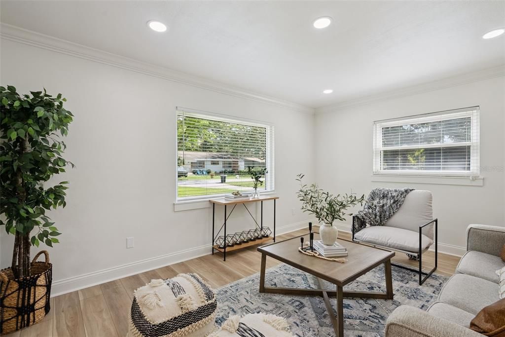 For Sale: $499,500 (3 beds, 2 baths, 1683 Square Feet)