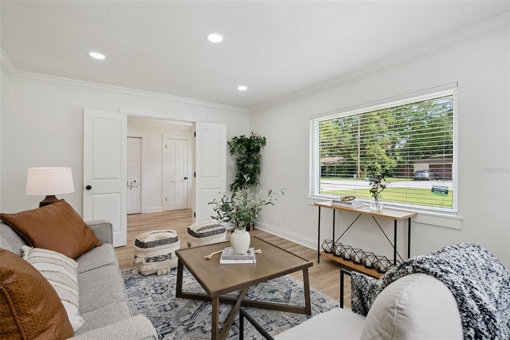 For Sale: $499,500 (3 beds, 2 baths, 1683 Square Feet)