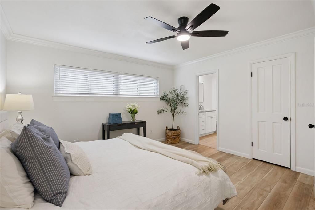 For Sale: $499,500 (3 beds, 2 baths, 1683 Square Feet)