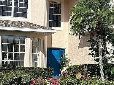 En Venta: $949,000 (4 camas, 2 baños, 2466 Pies cuadrados)