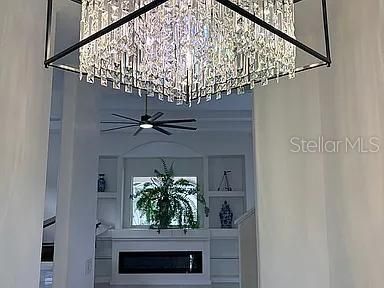 En Venta: $949,000 (4 camas, 2 baños, 2466 Pies cuadrados)