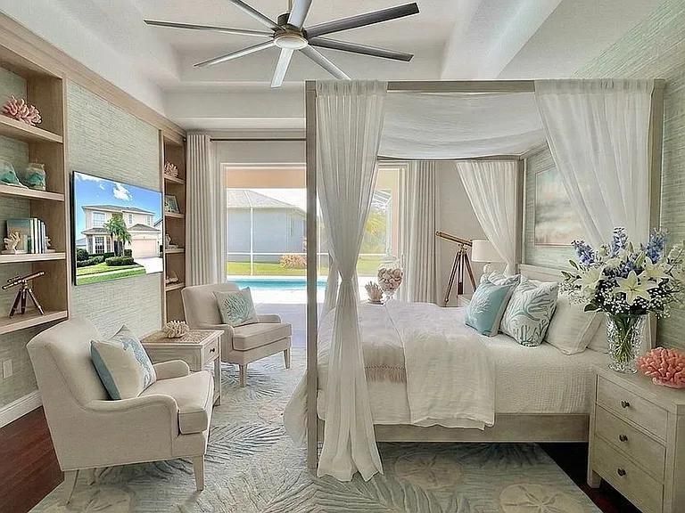 En Venta: $949,000 (4 camas, 2 baños, 2466 Pies cuadrados)