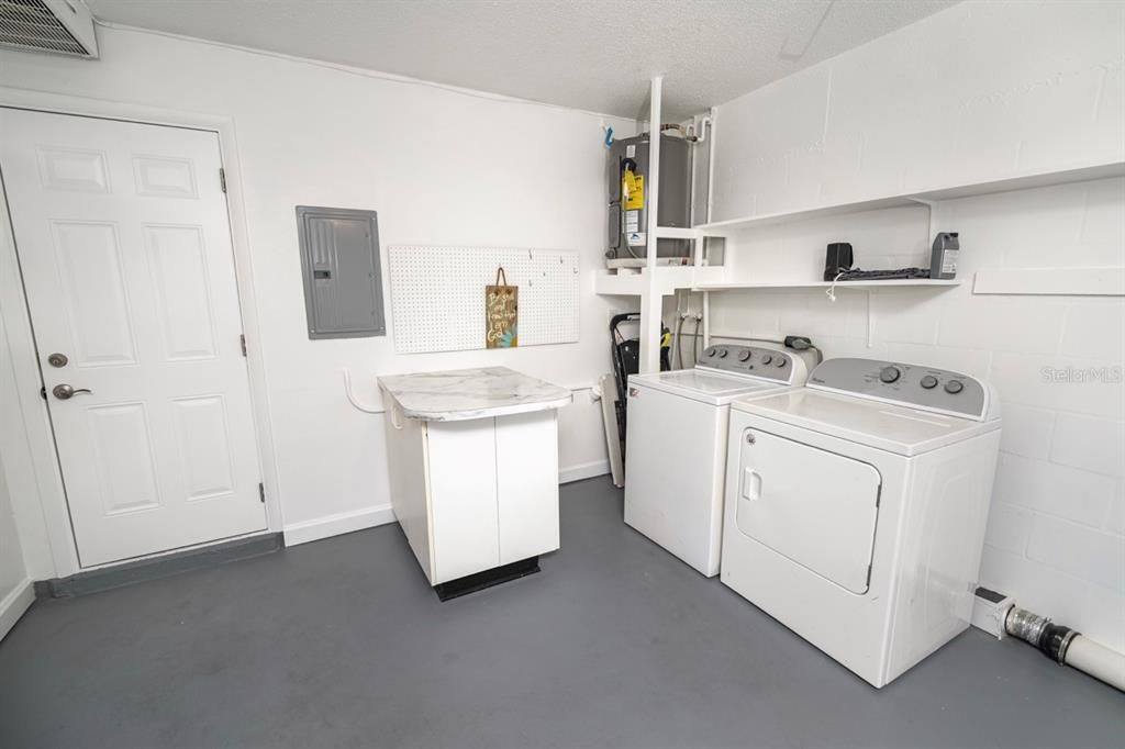 En Venta: $170,000 (1 camas, 1 baños, 902 Pies cuadrados)