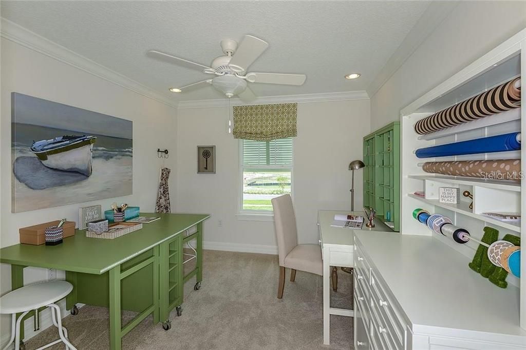 For Rent: $2,600 (3 beds, 2 baths, 1690 Square Feet)