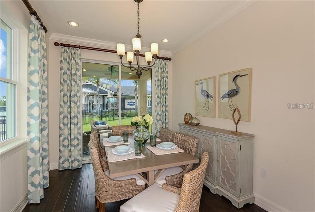 For Rent: $2,600 (3 beds, 2 baths, 1690 Square Feet)