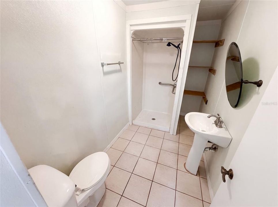 En Venta: $345,000 (3 camas, 2 baños, 997 Pies cuadrados)