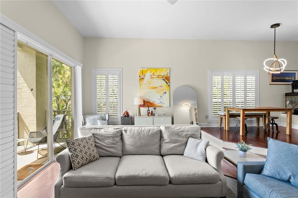 En Venta: $495,000 (1 camas, 1 baños, 1084 Pies cuadrados)