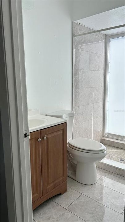 For Rent: $2,700 (3 beds, 2 baths, 1374 Square Feet)