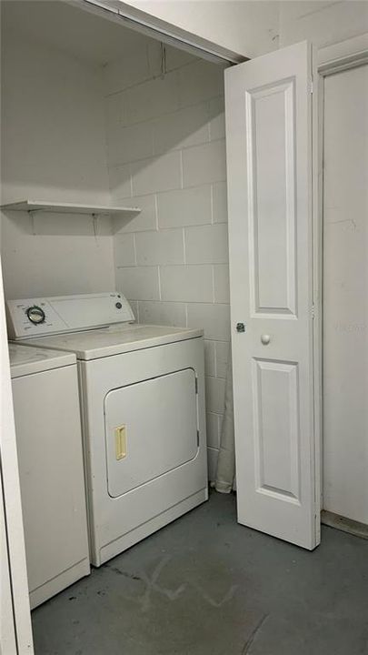 For Rent: $2,700 (3 beds, 2 baths, 1374 Square Feet)
