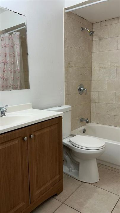 For Rent: $2,700 (3 beds, 2 baths, 1374 Square Feet)