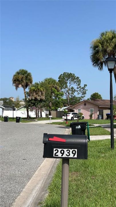 For Rent: $2,700 (3 beds, 2 baths, 1374 Square Feet)
