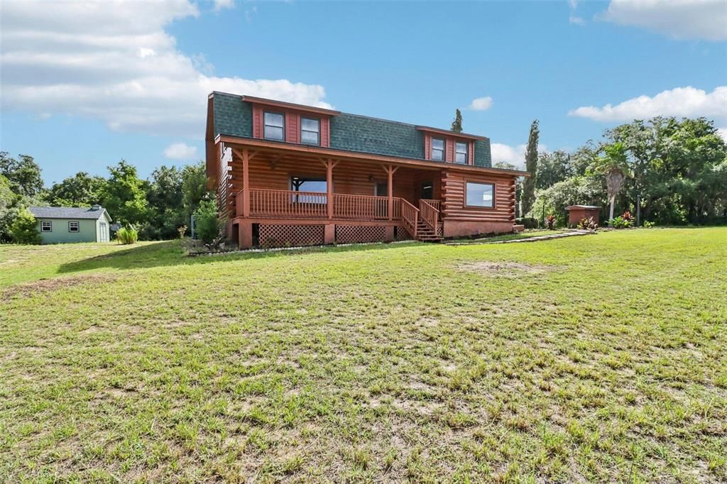 En Venta: $995,000 (3 camas, 2 baños, 2232 Pies cuadrados)