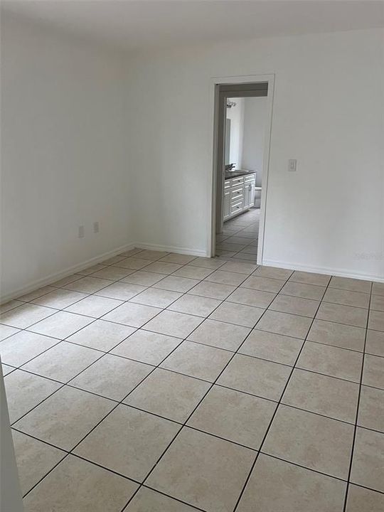 For Sale: $279,900 (3 beds, 2 baths, 1494 Square Feet)